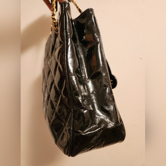 COA Vintage Black Quilted Patent Leather Chanel Tote. - Picture 14 of 16
